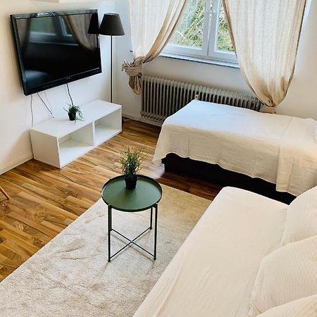 Top Renoviertes Apartement In Bester Lage Von Homburg- 5 Fussminuten Zur Uniklinik ฮอมบวร์ก ภายนอก รูปภาพ